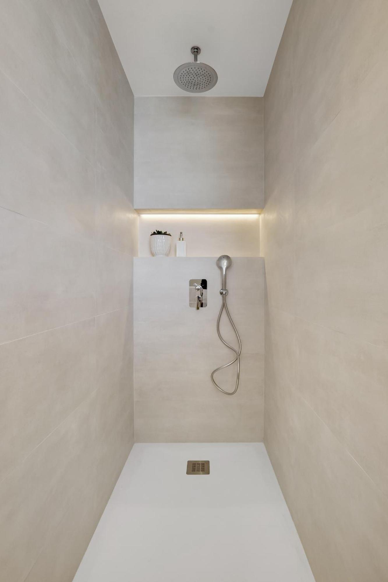 Santa Clara Modern & Exclusive Seafront Apartment Торремолінос Екстер'єр фото