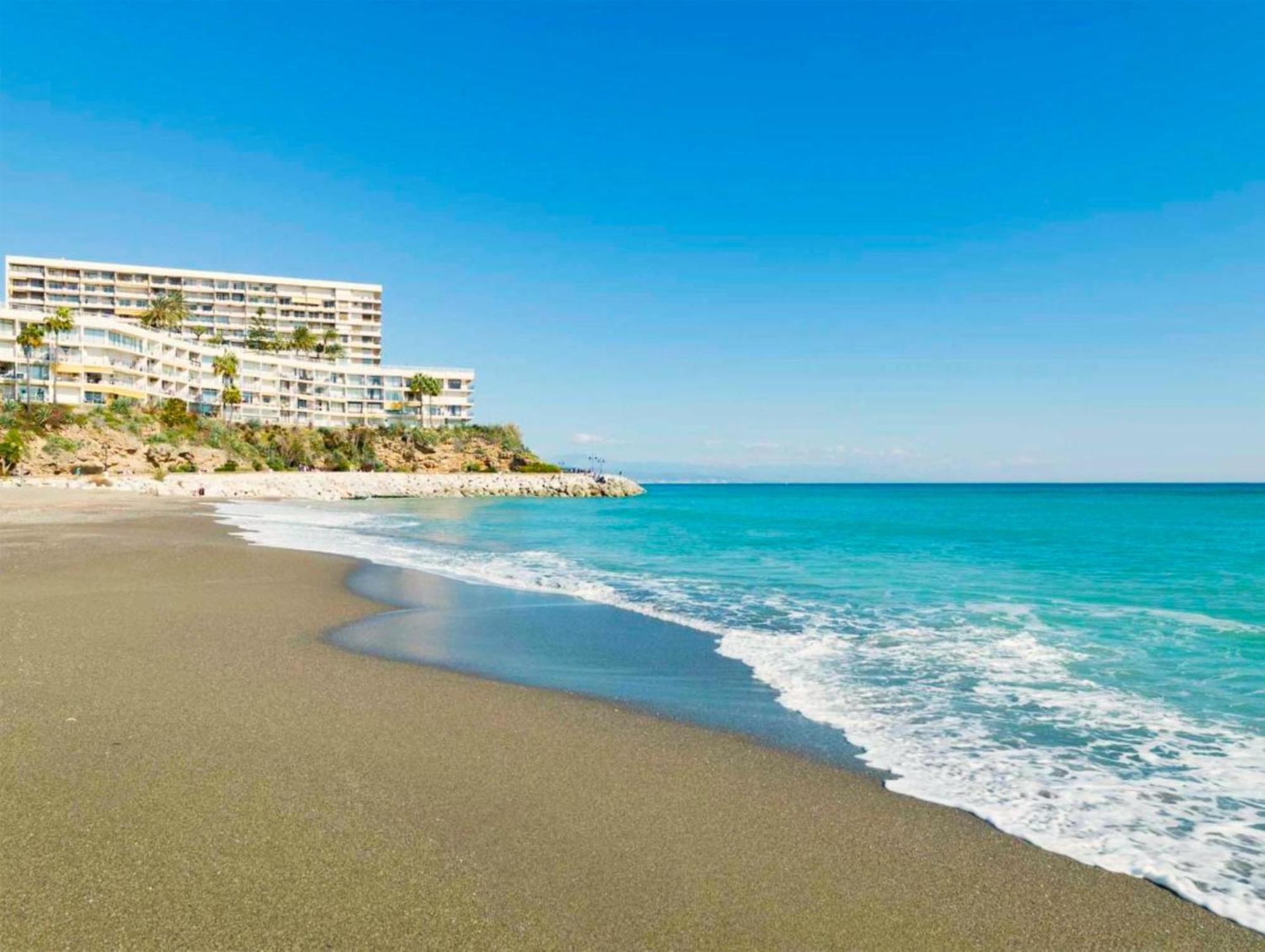 Santa Clara Modern & Exclusive Seafront Apartment Торремолінос Екстер'єр фото