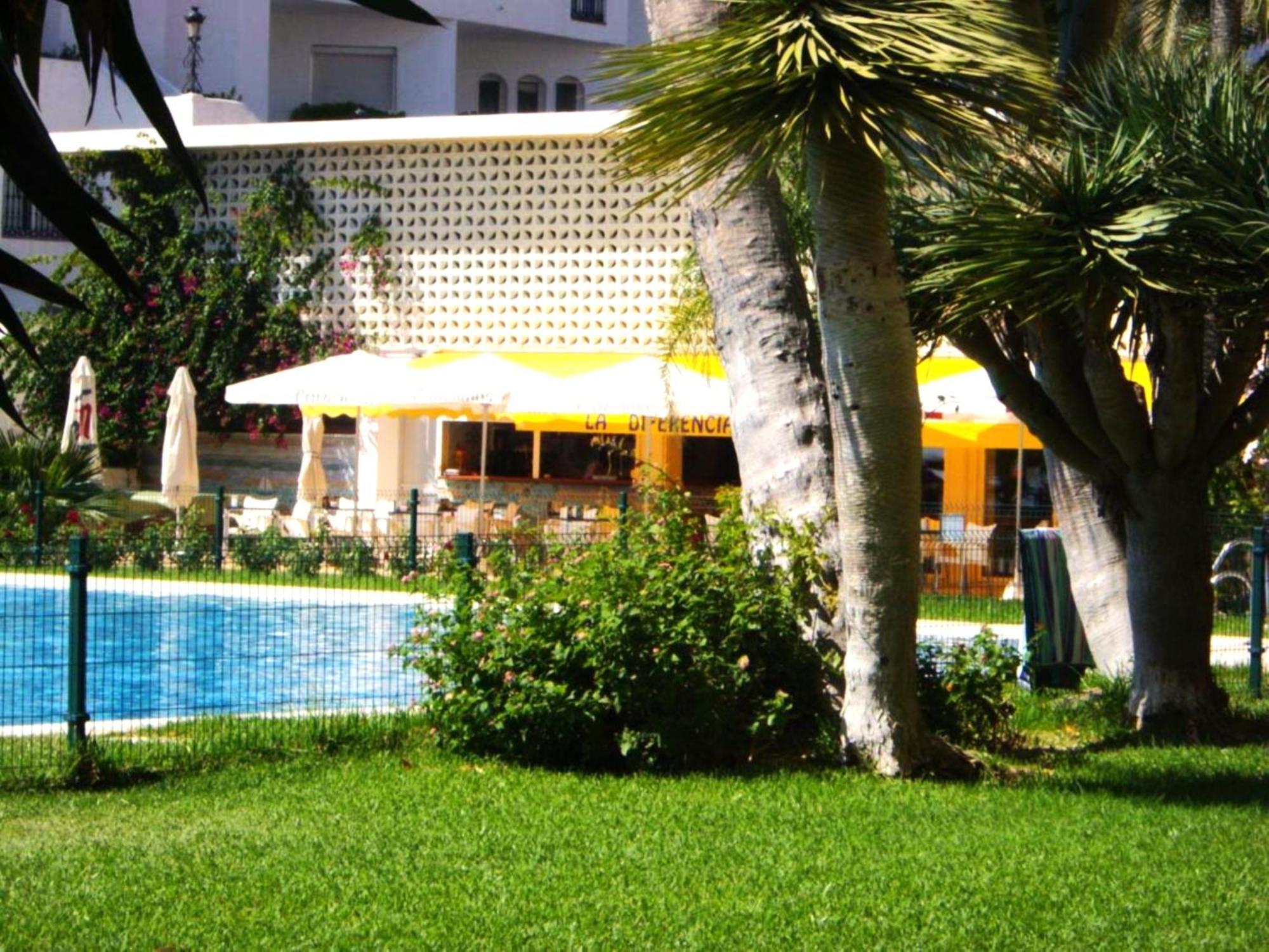 Santa Clara Modern & Exclusive Seafront Apartment Торремолінос Екстер'єр фото