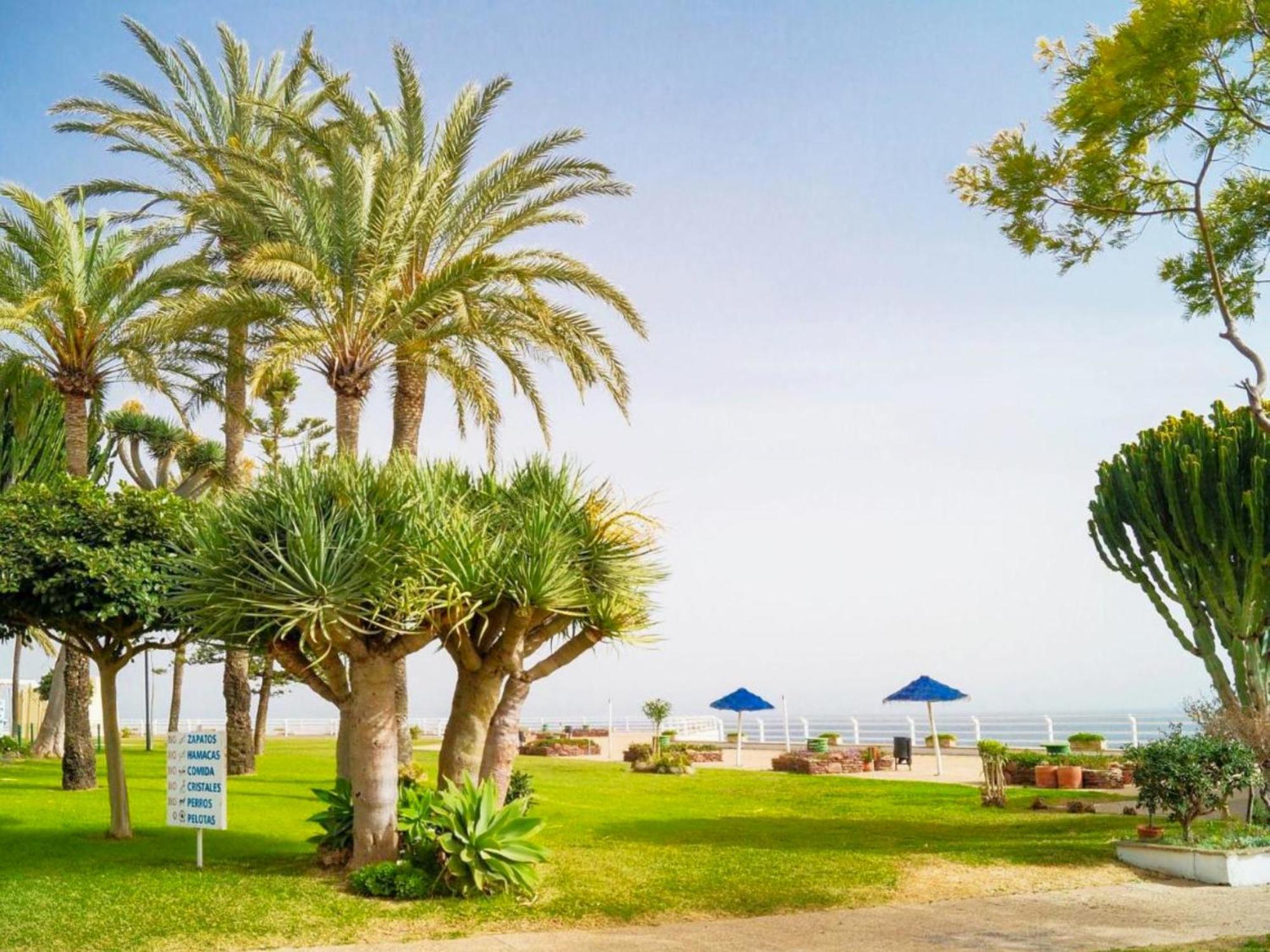 Santa Clara Modern & Exclusive Seafront Apartment Торремолінос Екстер'єр фото